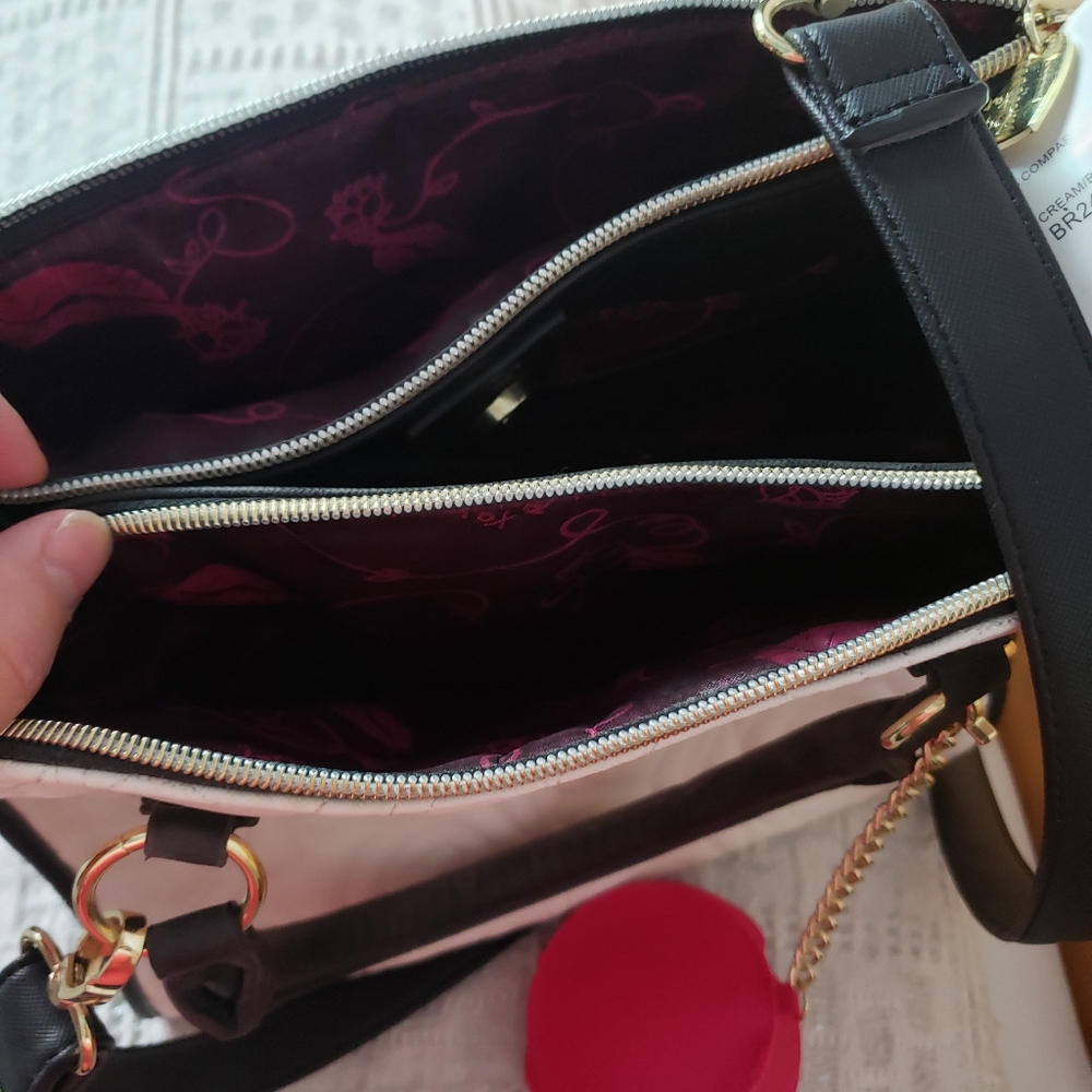 Purse - Picture 6 of 6